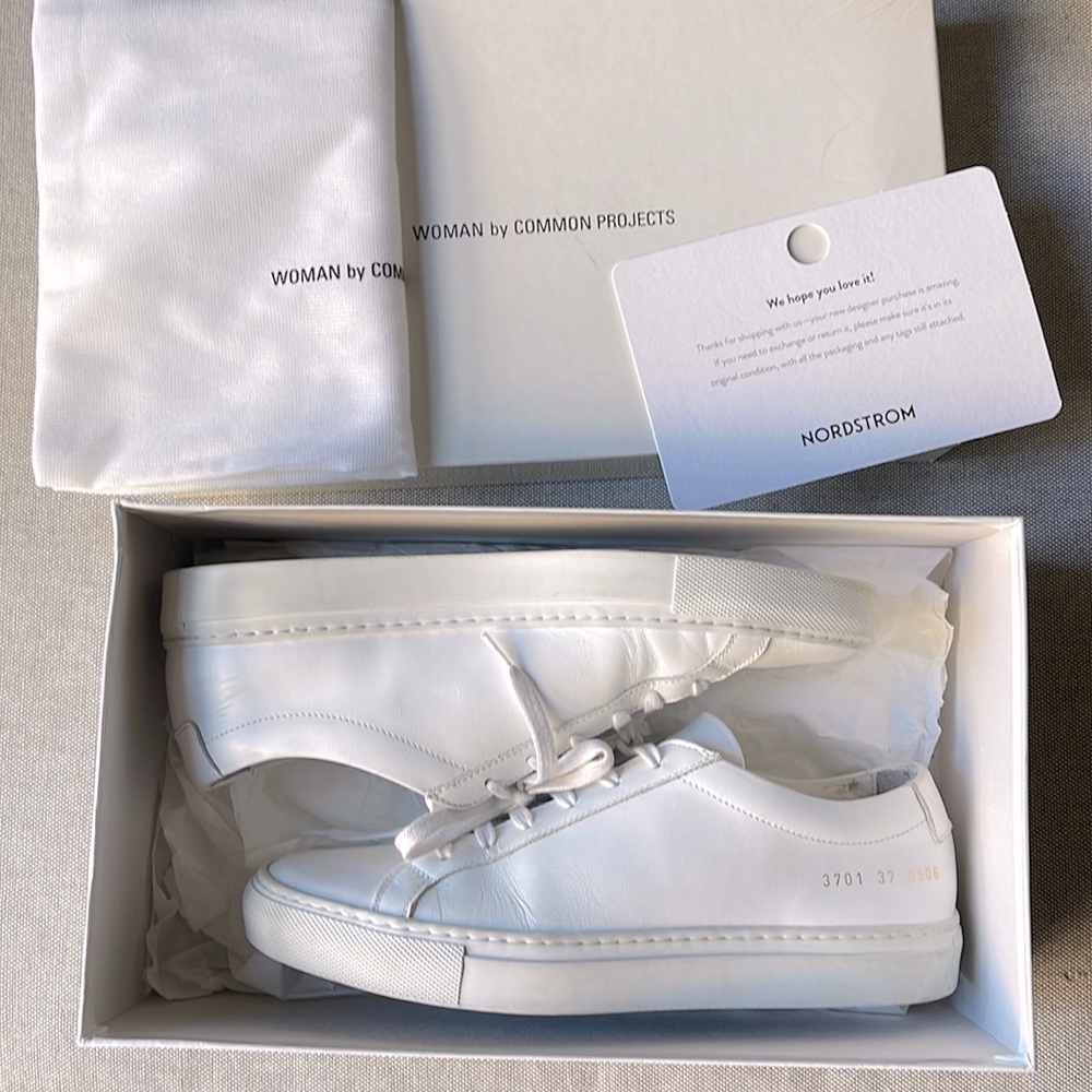 COPY - **AUTHENTIC** Common Projects Achilles sneaker